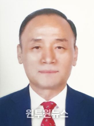 '은관문화훈장' 박진태 경성문화사 대표