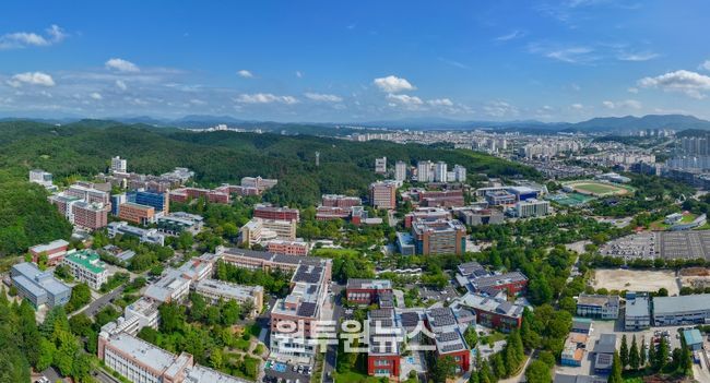 경상국립대학교 가좌캠퍼스 전경