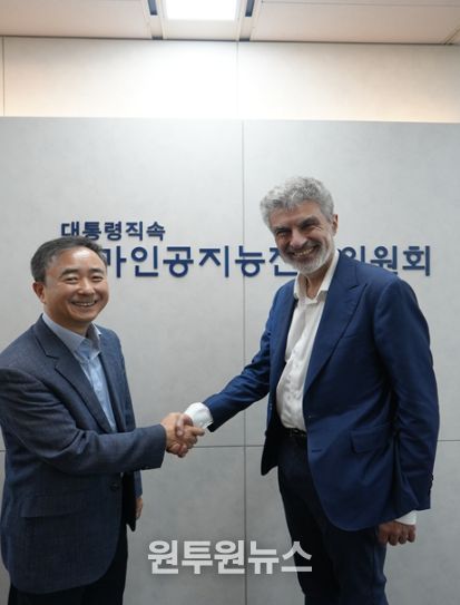 임문영 상근 부위원장 – 요슈아 벤지오 기념 사진