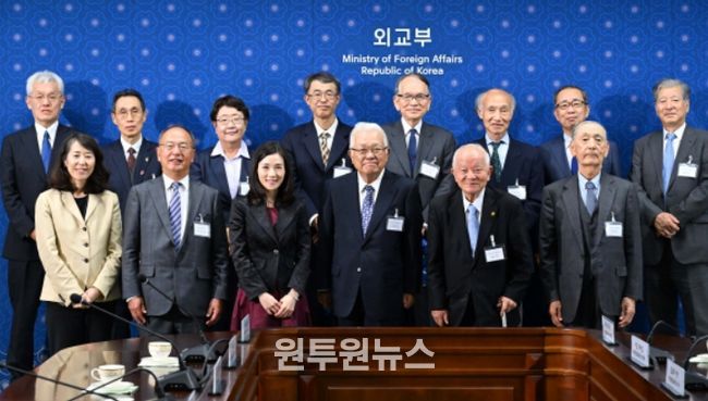 '일한문화교류기금' 대표단 접견