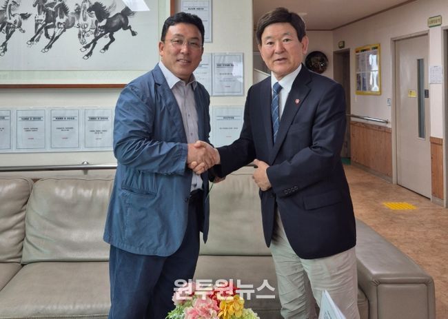 사회복지시설 위문 방문한 김광수 교육감