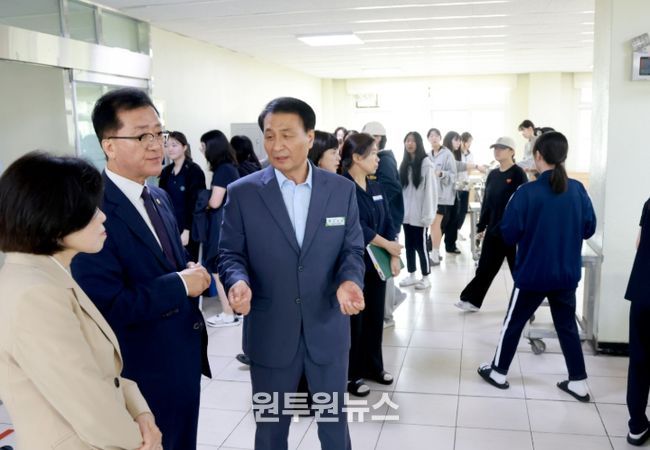 조원휘 대전시의장, 학교급식 파행 해결 논의