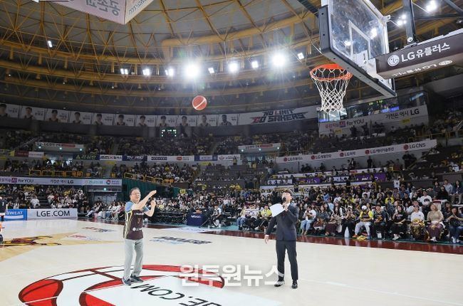 장금용 창원특례시장 권한대행, 창원 LG세이커스 ‘한계 없는 도전’응원