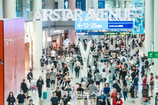 인천공항 여객터미널 전경