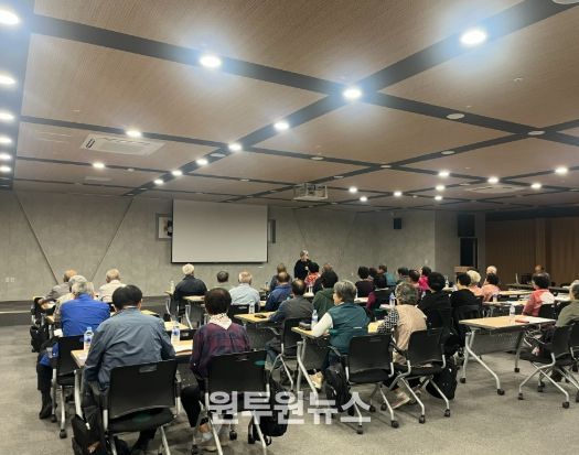 합천군,'2025년 하반기 찾아가는 어르신 소비자 교육'실시