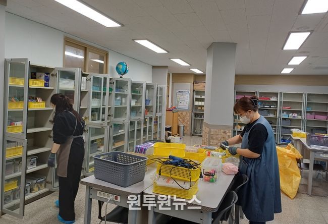 서산교육지원청 학교지원센터, 성연중 과학실 정리 지원