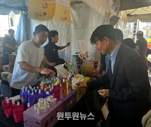 LA한인축제 참가기업 방문 격려