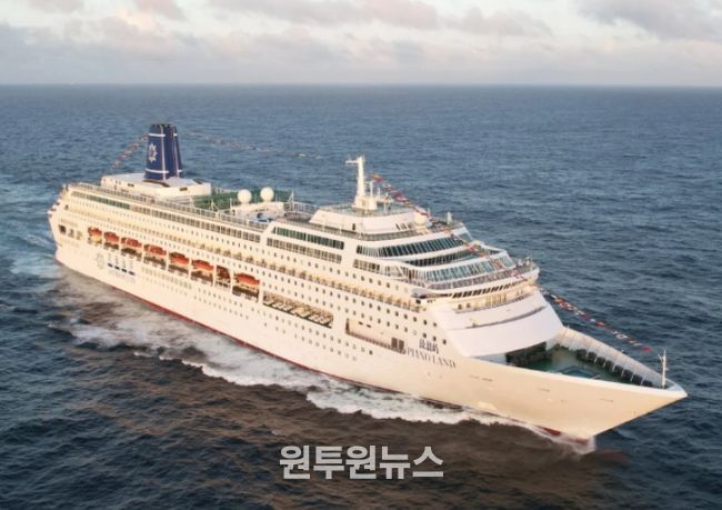 선상호텔(MV Piano Land)