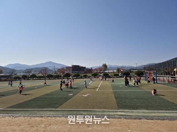 감성초, ‘꿈꾸는 마술 상자’ 마술쇼로 어린이 창의력과 자신감 키워