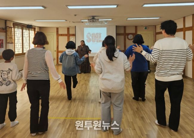 영어의 세계에서 도전과 모험을 즐겨요