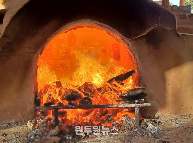 영암도기박물관 전통 창작가마 도기 굽기