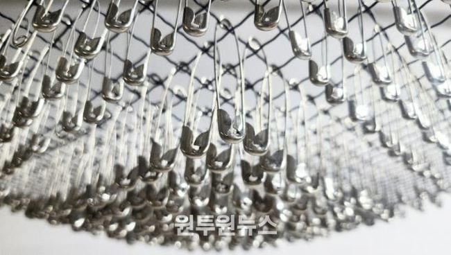 충주시, 권길 미술작가 개인전 '같이의 가치' 개최