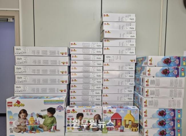 고려대학교안산병원에서 안산시드림스타트에 후원한 물품사진.