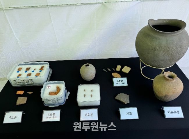 지난 5일 신학동고분군 발굴 현장에서 이뤄진 현장보고회