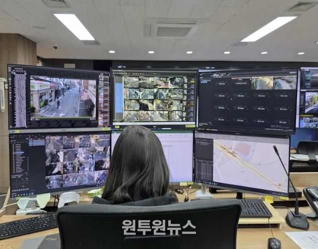 강동구 CCTV통합관제센터 내 지능형 관제석