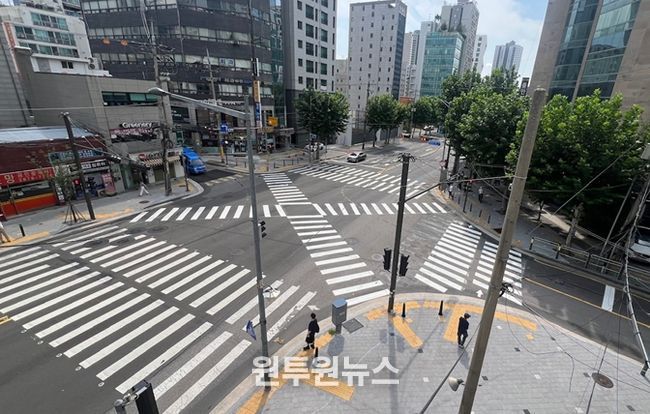 서울영동초 인근 교차로(당산동아아파트 교차로) 개선 후