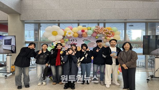 버스킹 기념 촬영