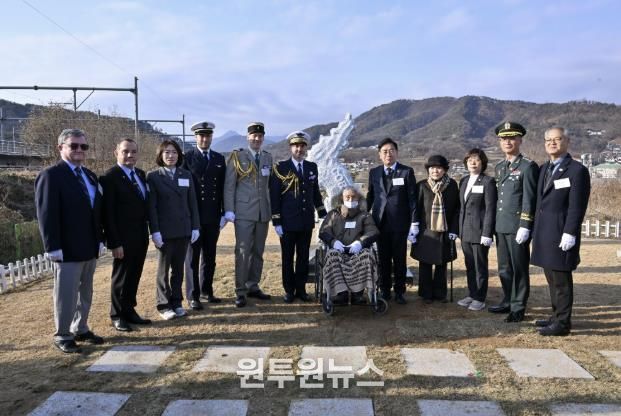 양평군수, 김봉오 참전용사,유경열 여사, 주한프랑스대사관 국방무관, 국가보훈지청장 등 주요내빈