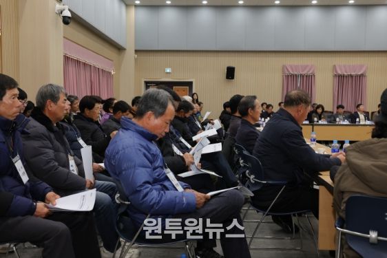 청도군, 반시 가격안정 대책 간담회 개최