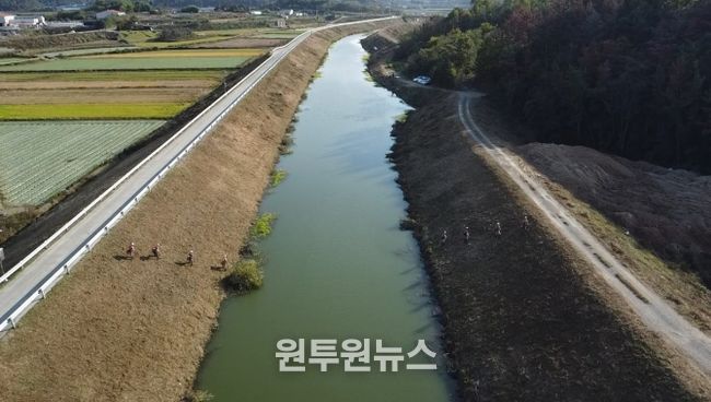 창녕천 하천제방 정비 전경