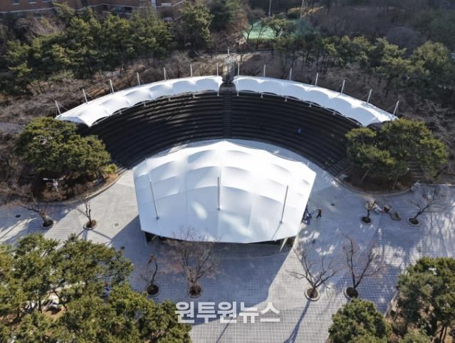 비둘기공원 야외무대