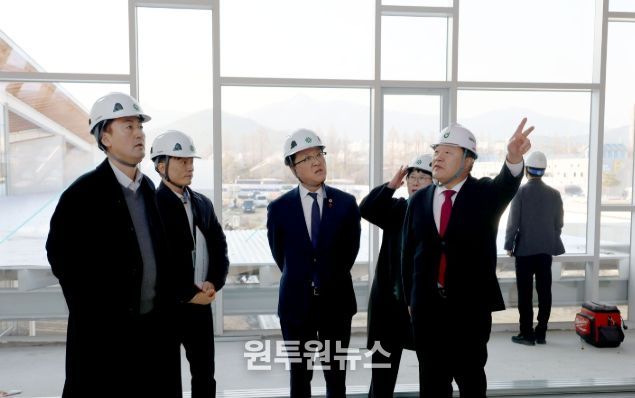 조원휘 의장, 유성복합터미널 현장 점검