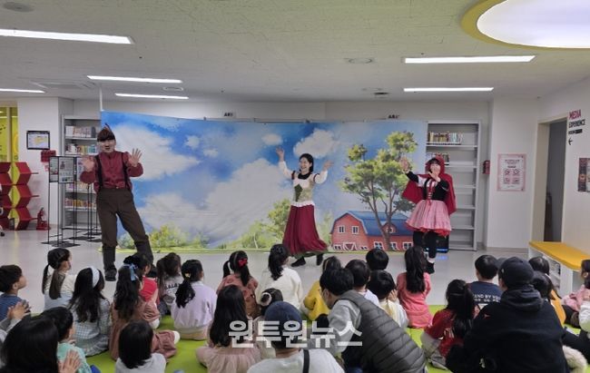 인천 동구, 영어뮤지컬‘빨간모자’공연 개최