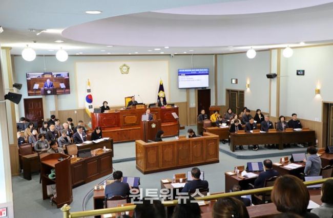 제316회 함안군의회 제2차 정례회 폐회