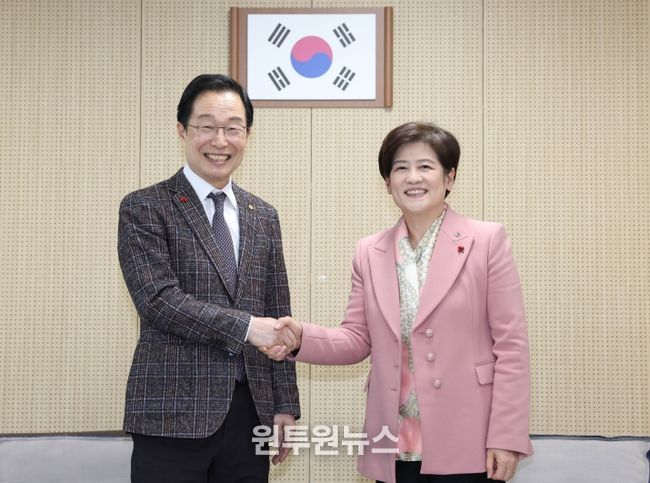 대구·경북 교육감 만나, 통합특별시 교육자치 방향 논의