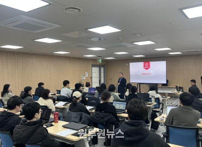 포항시는 23일부터 북구청 문화예술팩토리 교육장에서 ‘K-Digital Training(K-DT) AI·빅데이터 전문가 13기 양성과정’을 운영한다.