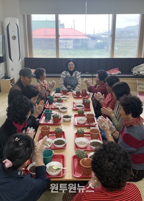 치매안심마을 치매예방 프로그램 운영