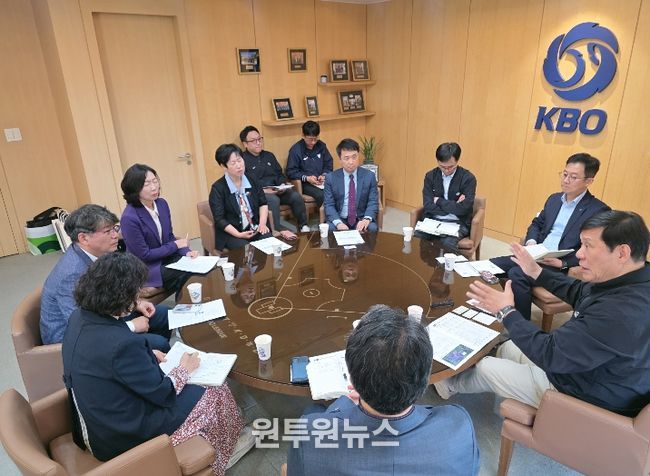 충북도, ‘KBO 방문’ 퓨처스리그 2군 창단 본격 행보
